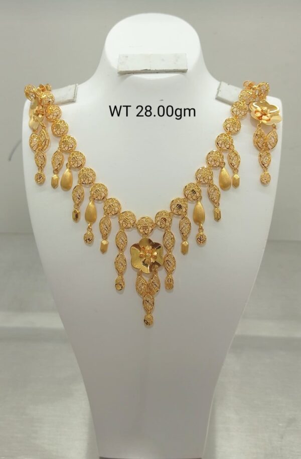 Eternal Bond: A Trio of Gold and Diamonds