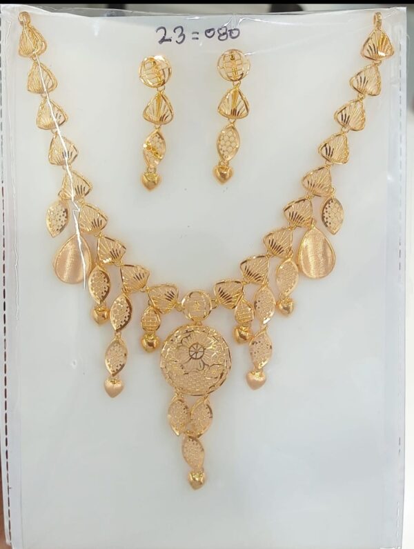 9ct yellow solid gold 20 inch dainty curb chain